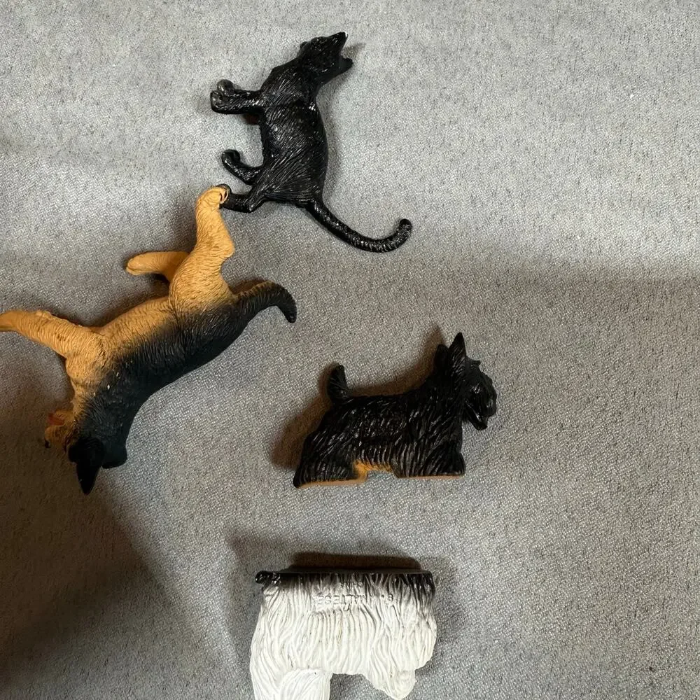 Lot 4 Animals Dogs Cat Maltese Scottish Terrier German Shephered Puppy Burmese